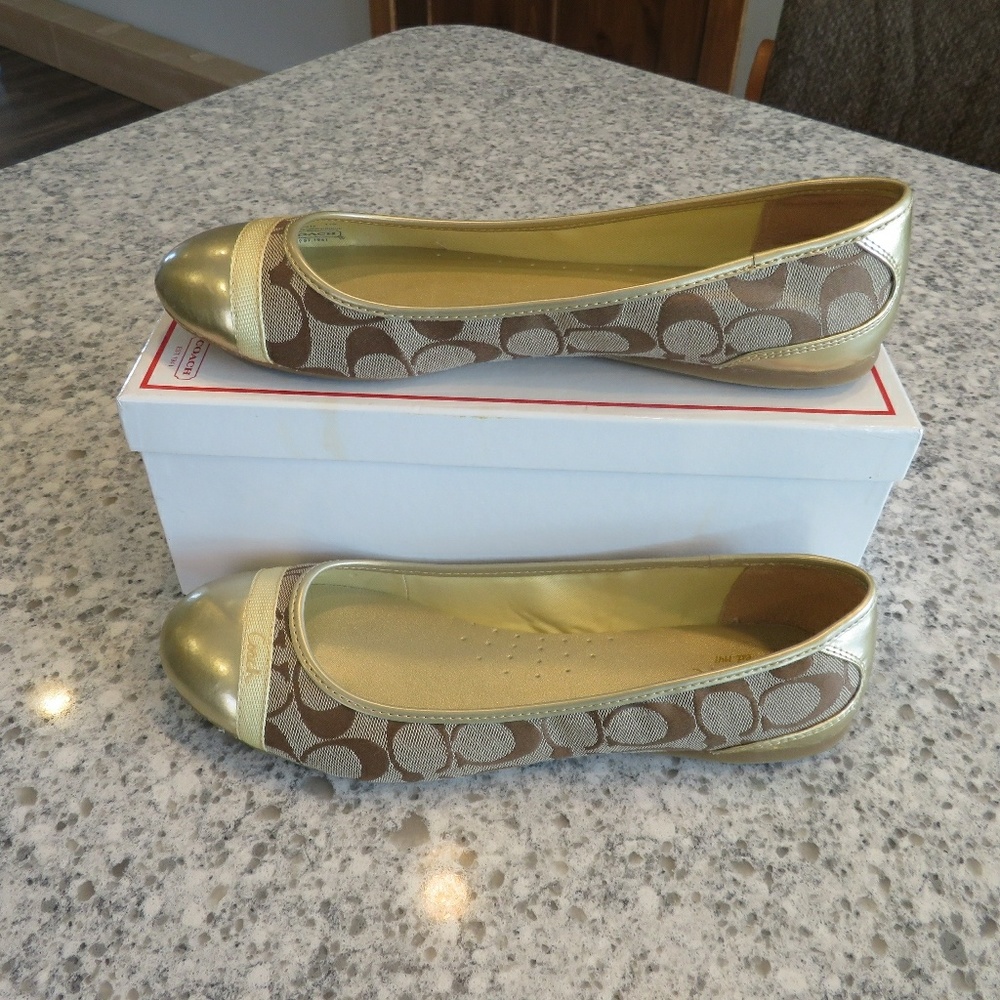 Coach Cecile ballerina flats size 11